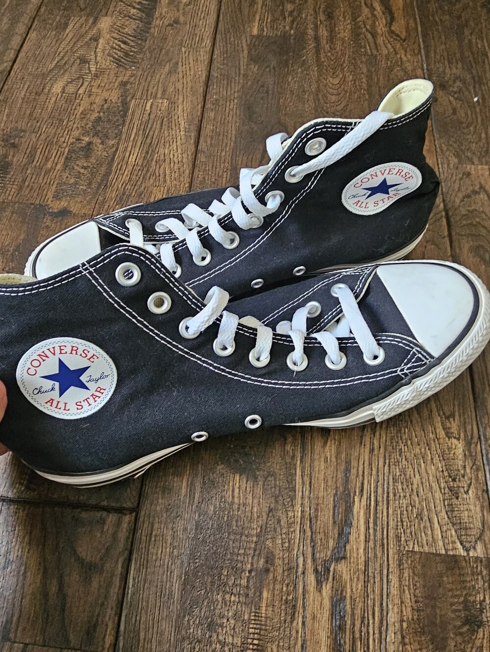 Converse Womens/ Mens Black High Tops Size 10 - Picture 3 of 8